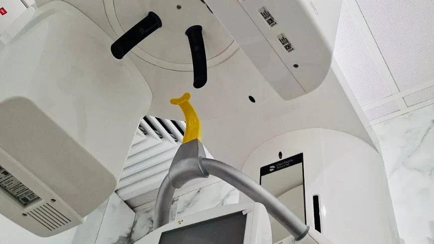 CBCT 3D imaging unit at Bayside Dental Main Plaza