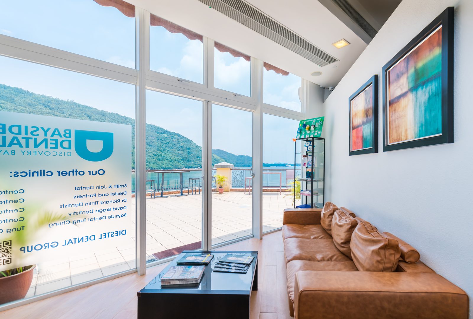 Reception at Bayside Dental North Plaza with a view of Discovery Bay